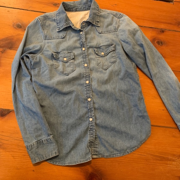 GAP Tops - Denim Western Shirt Women’s Medium